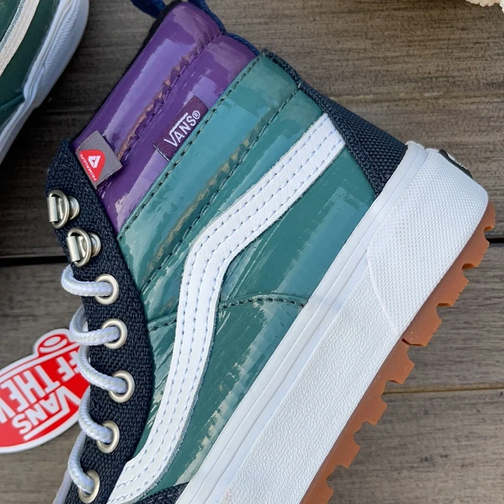 Vans Women's Multi-Color High-Top Winter Boots USED. No longer has tags.
